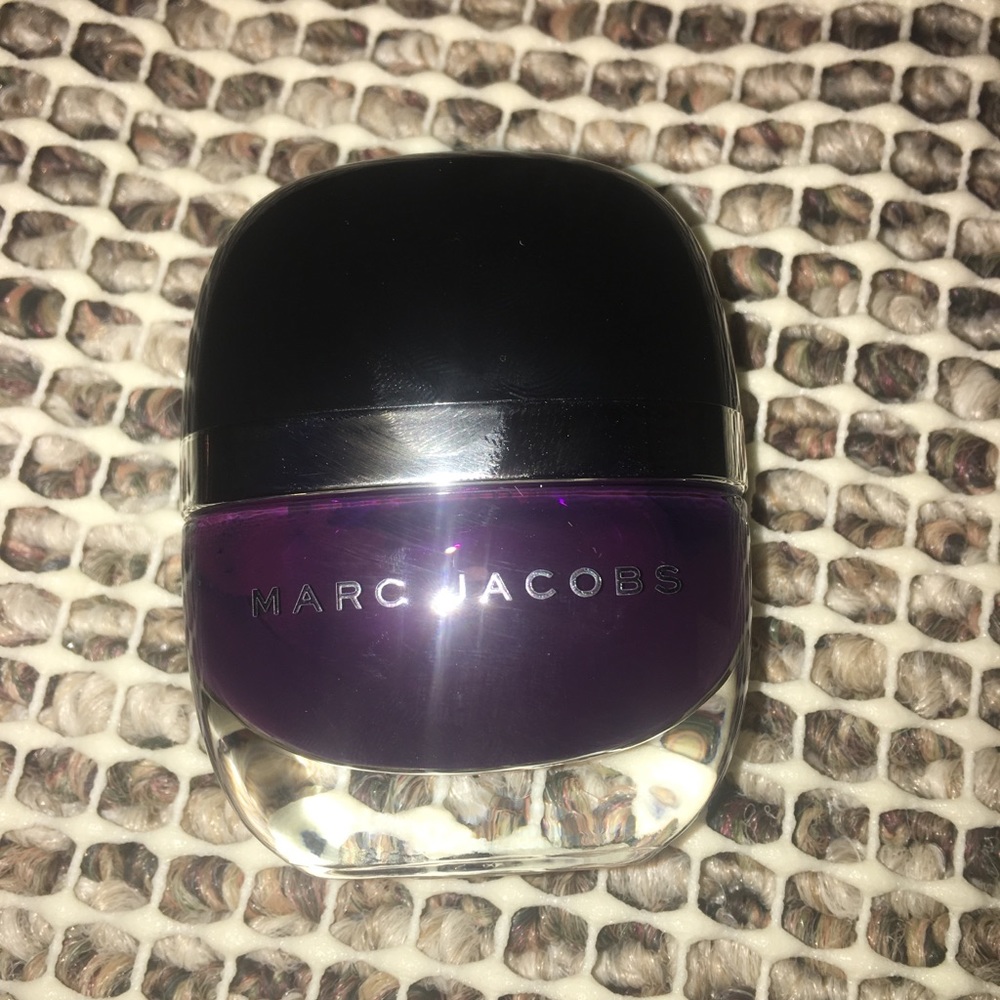 Nail - Picture 3 of 4